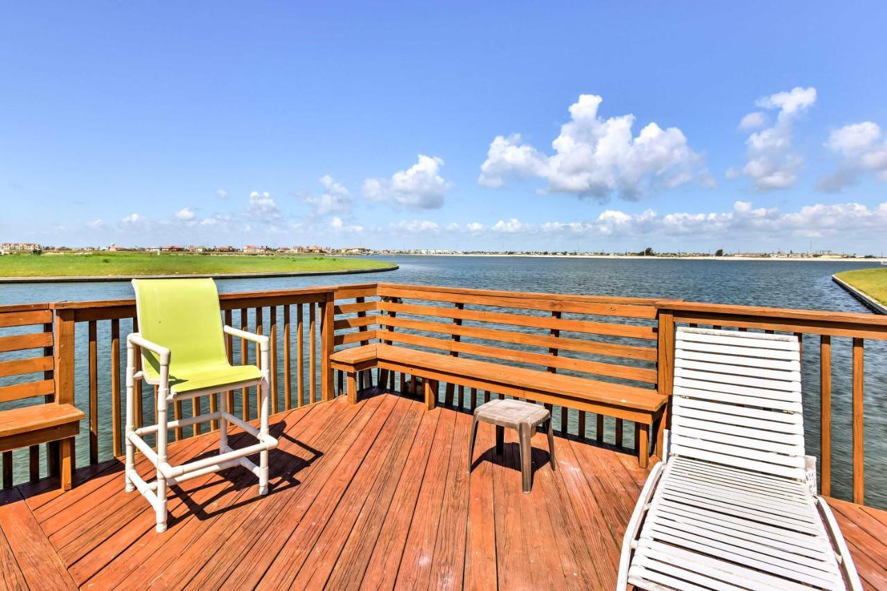 Waterfront Corpus Christi Townhome With Pool And Dock! Εξωτερικό φωτογραφία