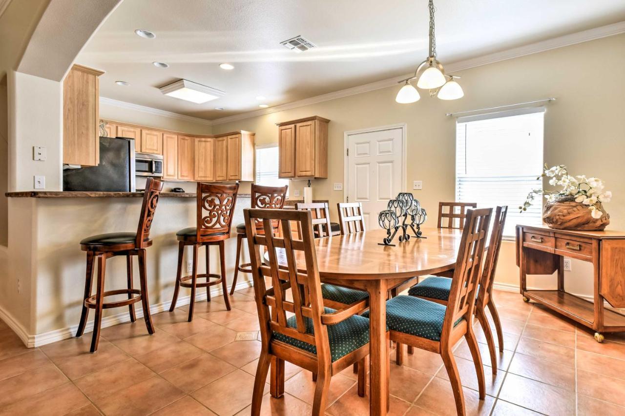 Waterfront Corpus Christi Townhome With Pool And Dock! Εξωτερικό φωτογραφία