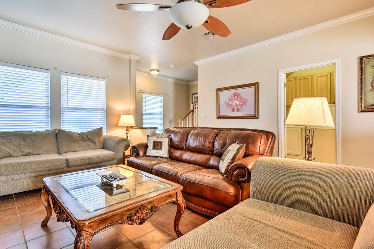 Waterfront Corpus Christi Townhome With Pool And Dock! Εξωτερικό φωτογραφία