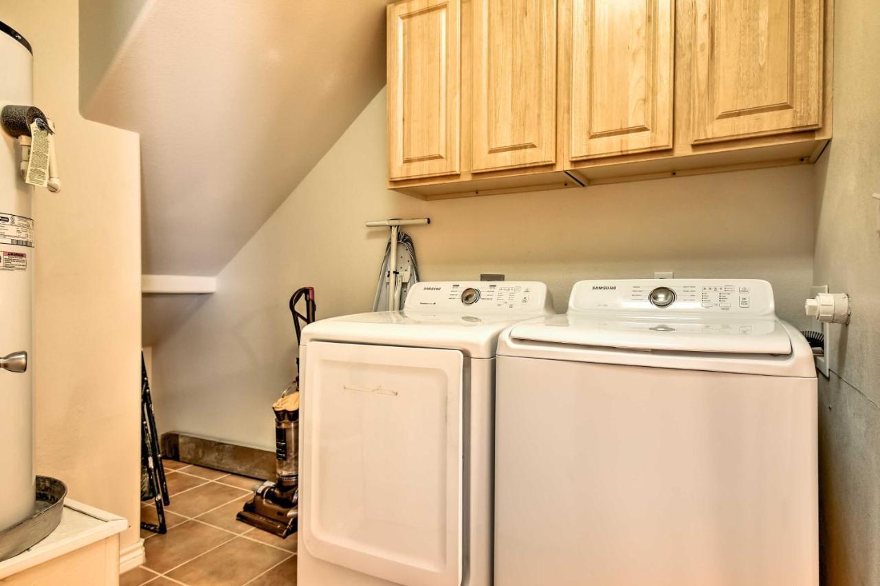 Waterfront Corpus Christi Townhome With Pool And Dock! Εξωτερικό φωτογραφία