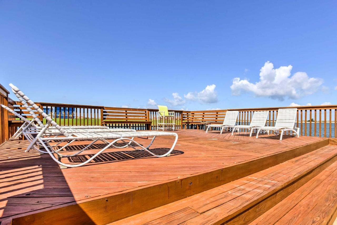 Waterfront Corpus Christi Townhome With Pool And Dock! Εξωτερικό φωτογραφία