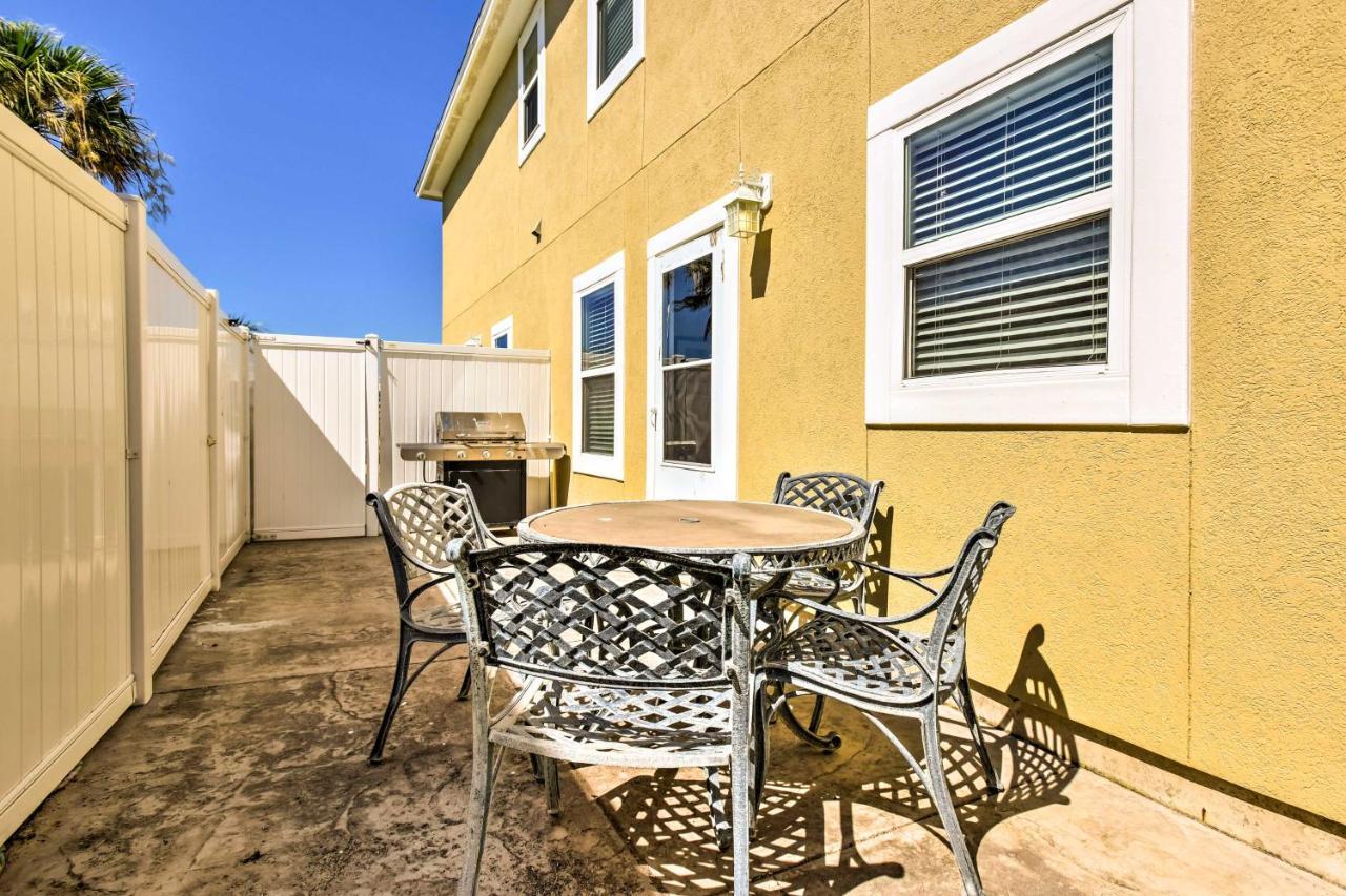 Waterfront Corpus Christi Townhome With Pool And Dock! Εξωτερικό φωτογραφία
